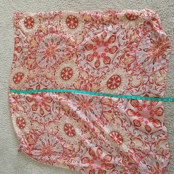 Floral scarf - Picture 6 of 7